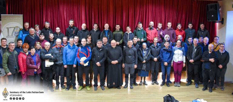 وفدٌ من دولة سلوفينيا في زيارة للمعهد الإكليريكي