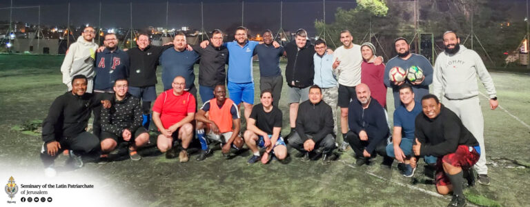 المعهد الإكليريكي يستضيف مباراة لكرة القدم