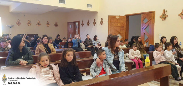 زيارة فئة البراعم في شبيبة مار أنطون – الرامة للمعهد الإكليريكي