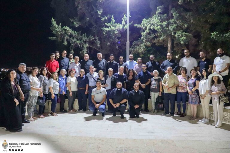 زيارة مجموعة حجّاج من الأردن للمعهد الإكليريكي