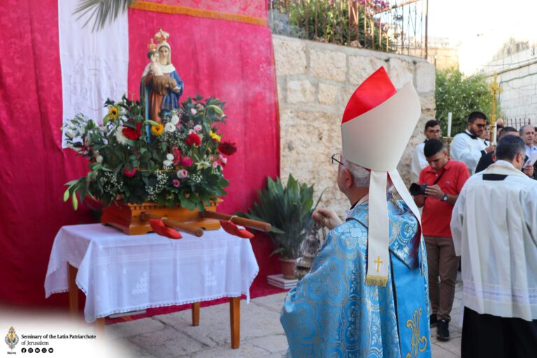 عيد مريم العذراء سيدة الجنة المُقفَلة