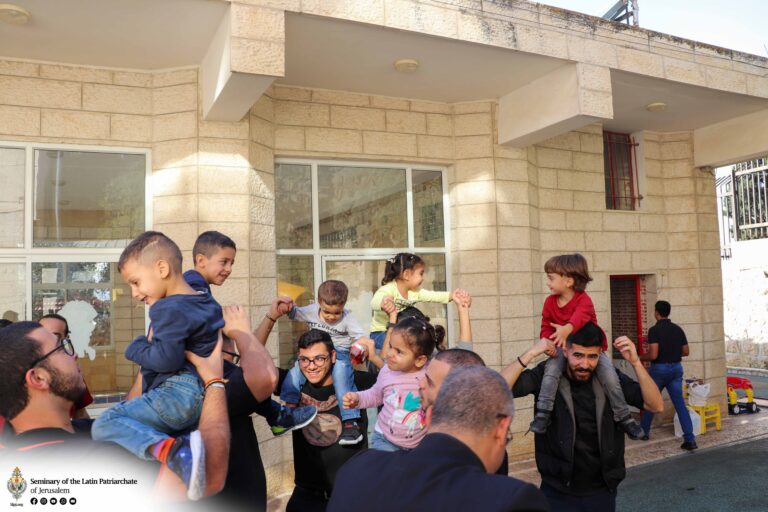 زيارة ملجأ راهبات المحبّة (الكريش)