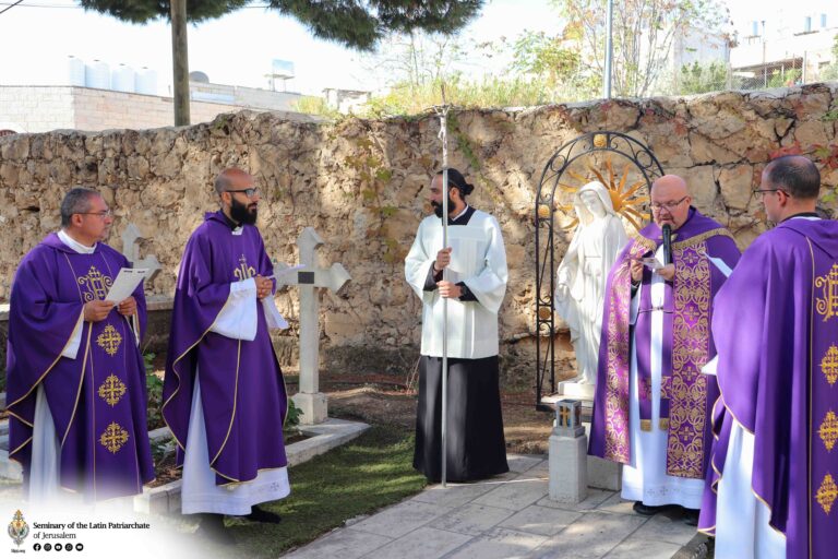 قداس تذكار جميع الموتى المؤمنين