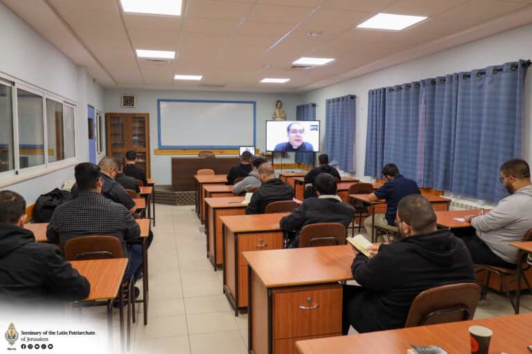 وقفة روحيّة تحت عنوان “الانتظار والصّلاة”