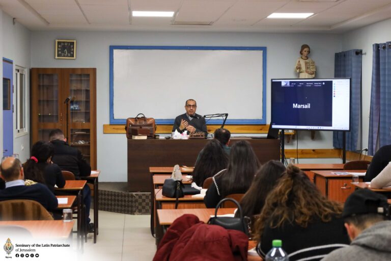 مركز التنشئة الروحيّة يعقد دورة جديدة بعنوان “تحدّيات الإيمان المسيحي”