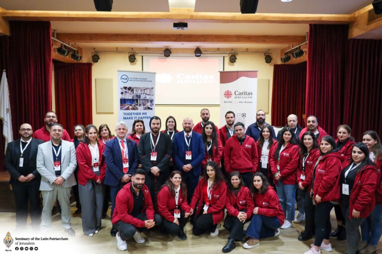 المعهد الإكليريكي يحتضن ورشة عمل رائدة لكاريتاس القدس