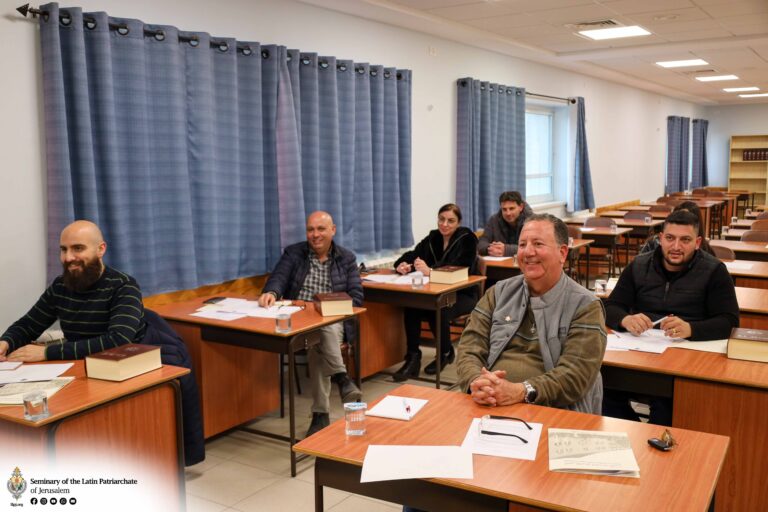 دورة جديدة في مركز التنشئة الروحيّة تحت عنوان “أخلاقيات العائلة”