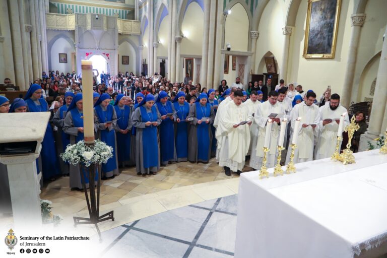الاحتفال بذكرى تأسيس رهبنة الكلمة المتجسد ووجودهم في الأرض المقدسة