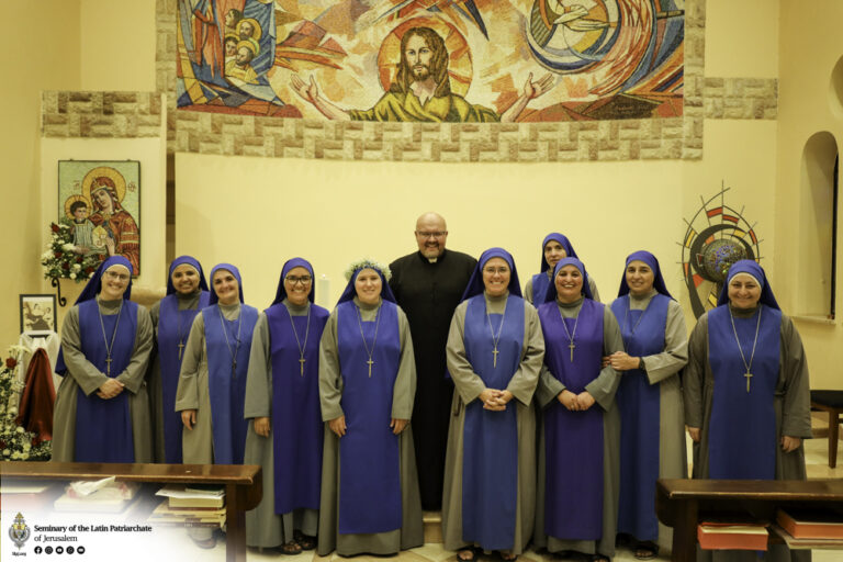 الاحتفال بعيد القدّيسة ماريّا جوزيبّا روزيلاّ مع رهبنة الكلمة المتجسّد