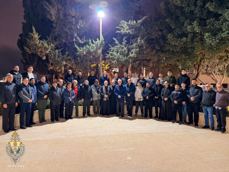 زيارة المجلس العام لآباء القلب الأقدس (بيترام)